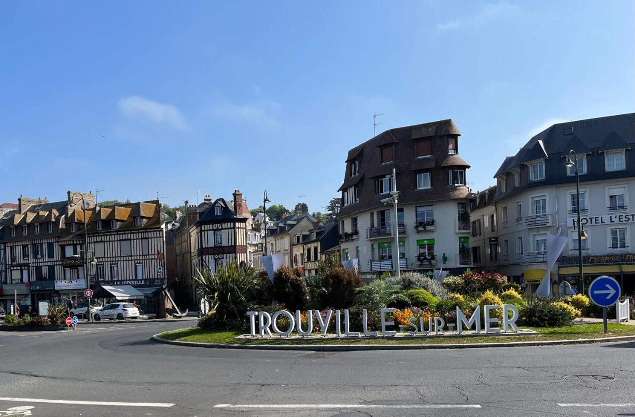 Hauteurs De Trouville - Studio Avec Terrasse Au Calme Екстер'єр фото